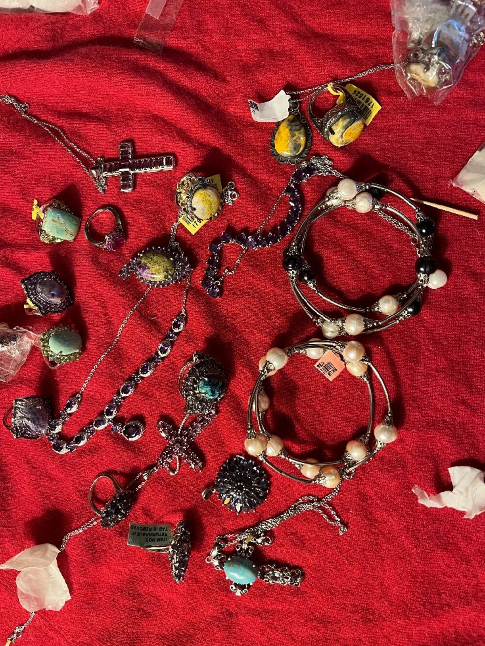JEWELRY   NEW  ITEMS  TO  GO